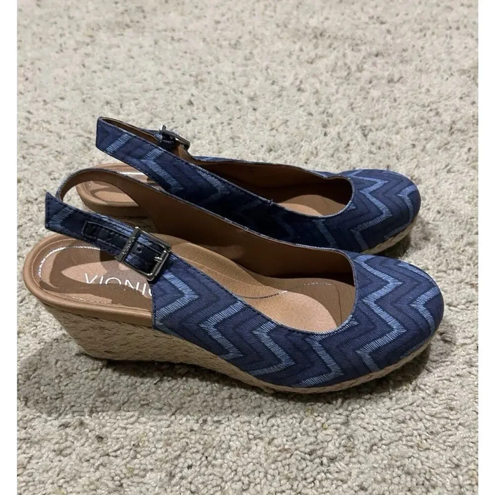 Vionic size 8 SANDALS Coralina Chevron Espadrille Slingback Wedge Aruba Blue G25